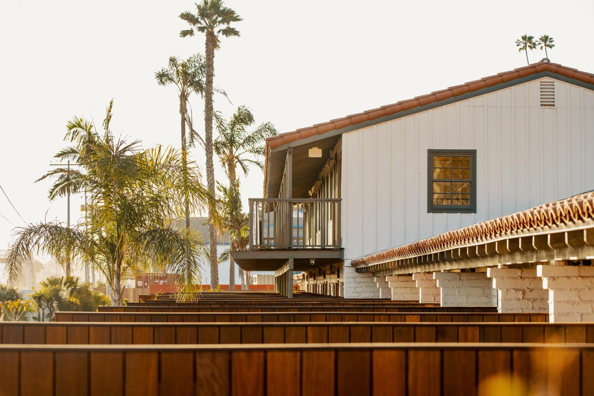 El Caminante Bar & Bungalows ดานาพอยท์ ภายนอก รูปภาพ