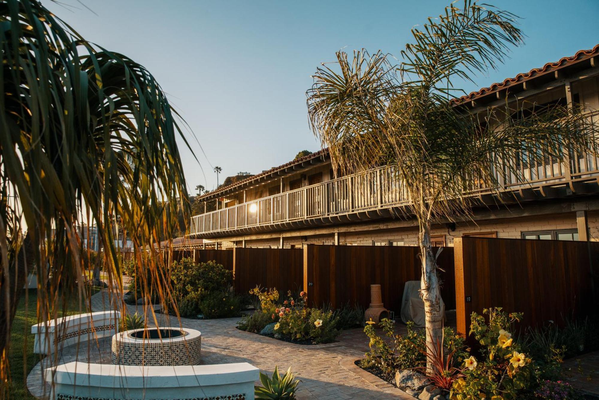 El Caminante Bar & Bungalows ดานาพอยท์ ภายนอก รูปภาพ